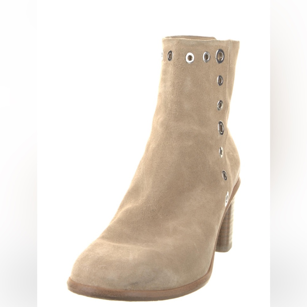 Rag and bone size 9.5 suede lasercut boots